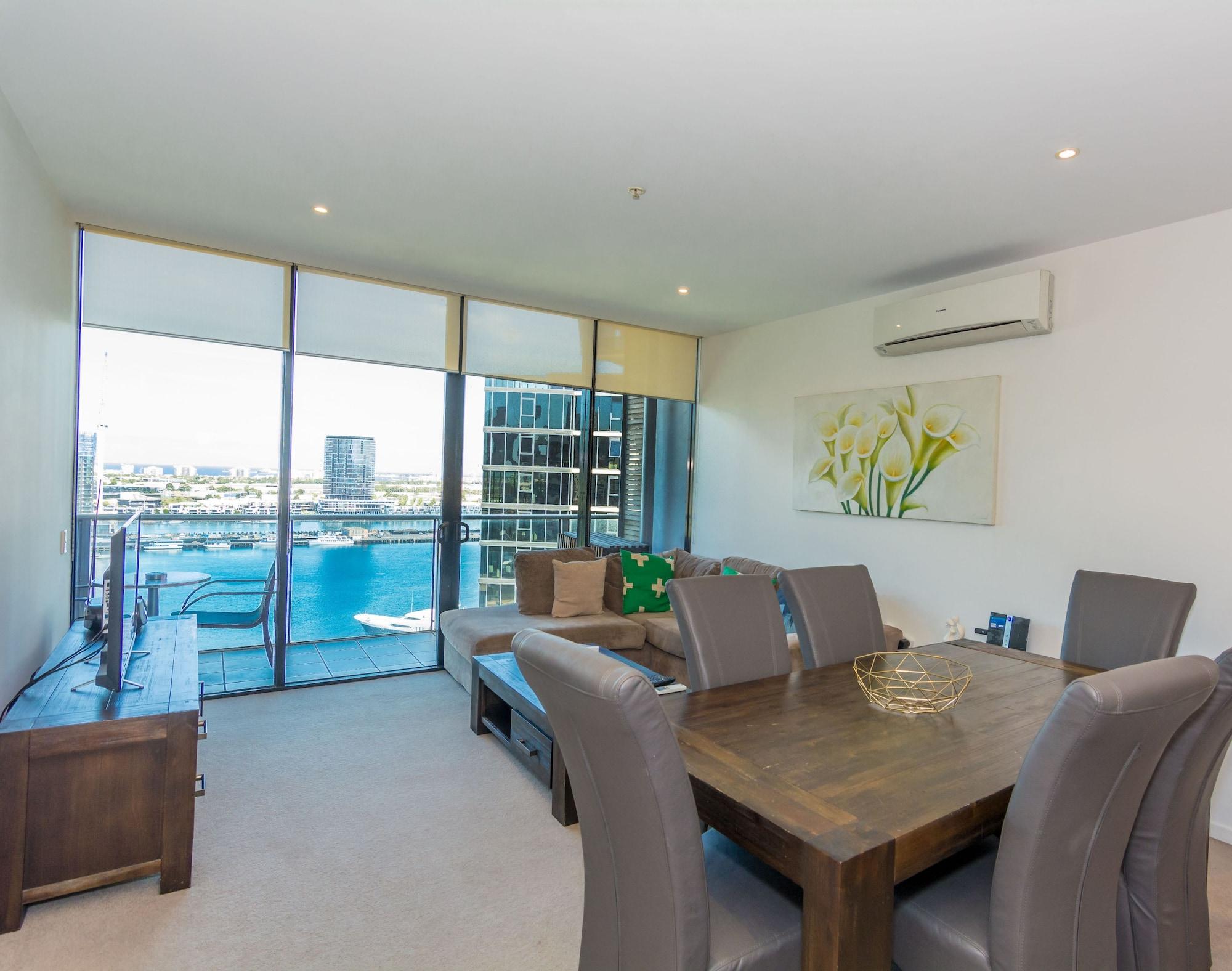 Akom At Docklands Melbourne City Exterior foto